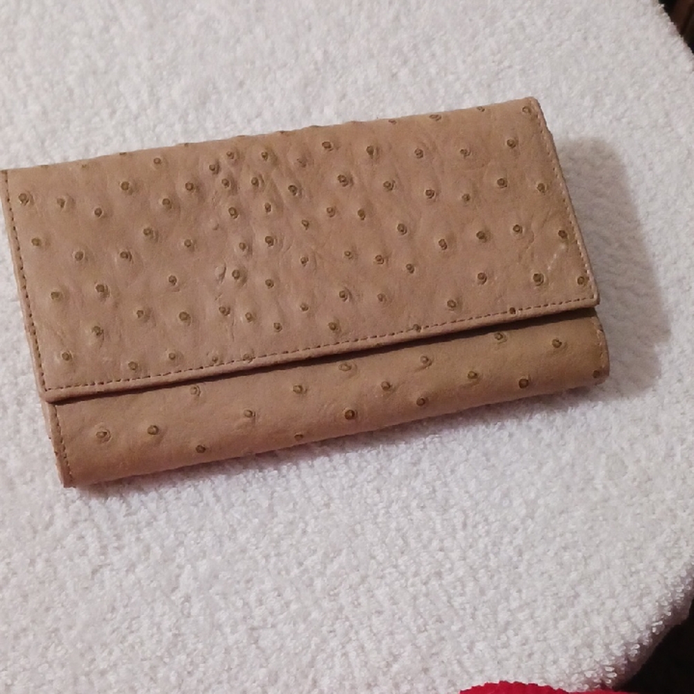 Ostrish Leather Tan Color New  Clutch Phone Fit In Nwt
